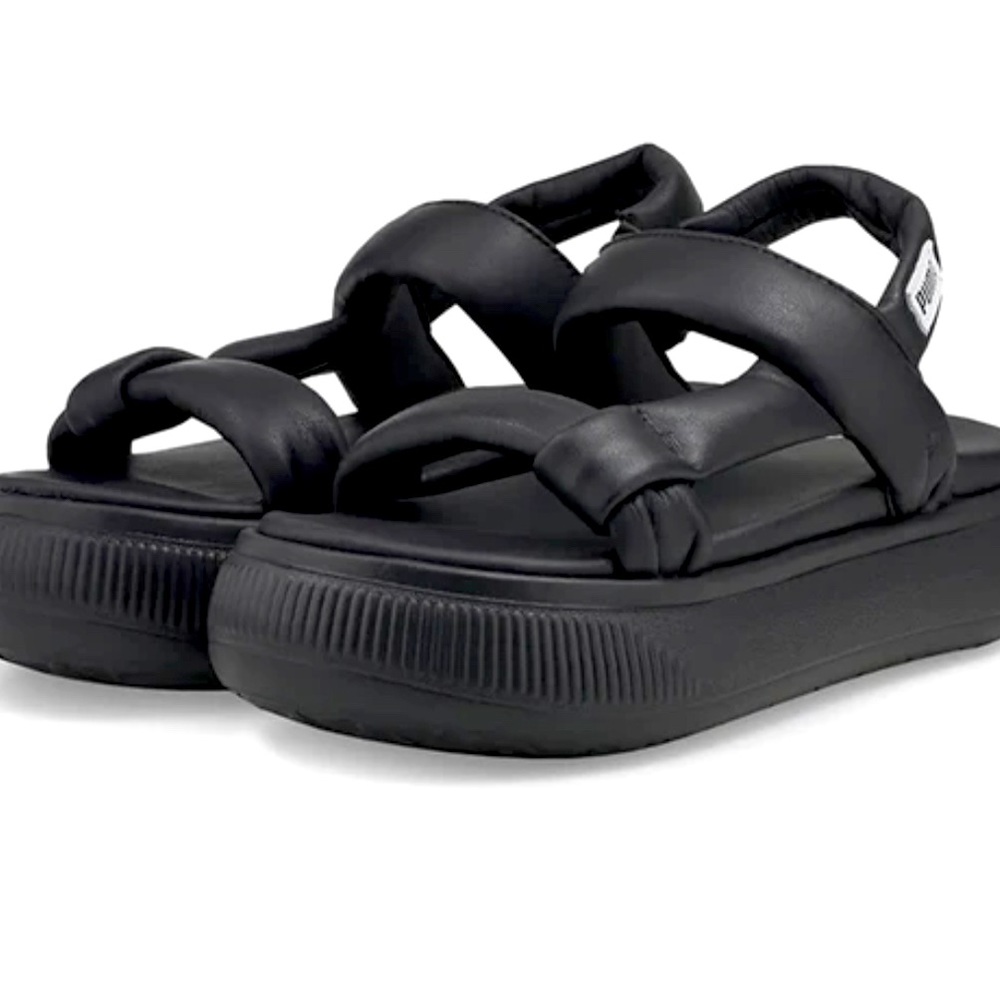 PUMA Suede Mayu Nimbus sandals. Woman’s US 8.5 (like new)